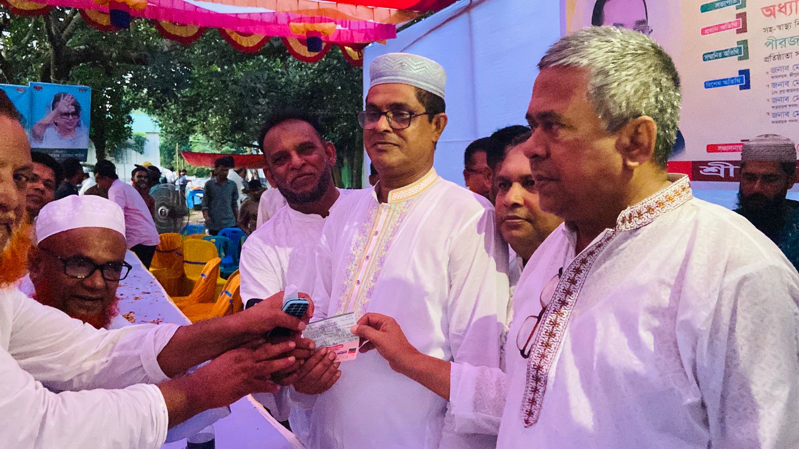 শ্রীপুরে বিএনপির সদস্য সংগ্রহ ও নবায়ন ফরম বিতরণ অনুষ্ঠিত