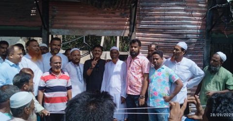 হিজলায় বৈদ্যুতিক শর্ট সার্কিটে ভয়াবহ অগ্নিকান্ডে ৫টি দোকান পুড়ে ছাই, প্রায় দেড় কোটি টাকার ক্ষয়ক্ষতি