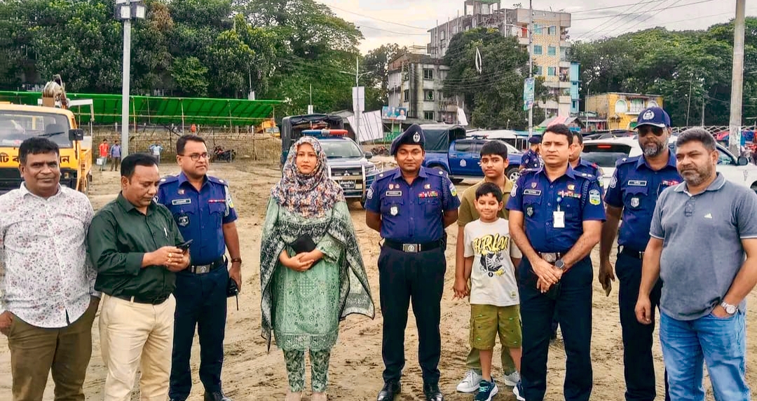 ময়মনসিংহের কাচারীঘাটে প্রতিমা বিসর্জনের ঘাট পরিদর্শনে পুলিশ সুপার