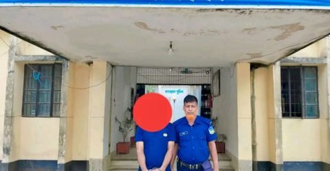 ধোবাউড়ায় ইয়াবা ট্যাবলেটসহ এক মাদক কারবারি গ্রেপ্তার