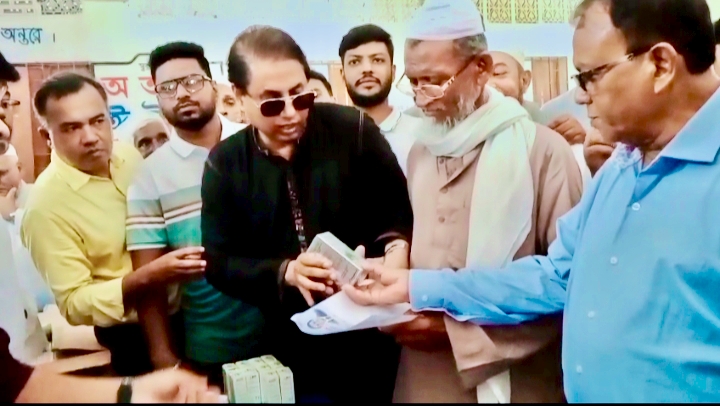 মতলবে ফ্রি মেডিকেল ক্যাম্পের উদ্বোধন