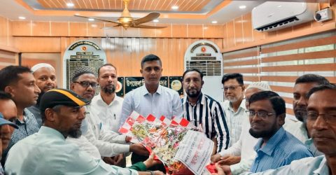 কলাপাড়ায় বিশ্ব শিক্ষক দিবসে শিক্ষকদের মতবিনিময় সভা অনুষ্ঠিত