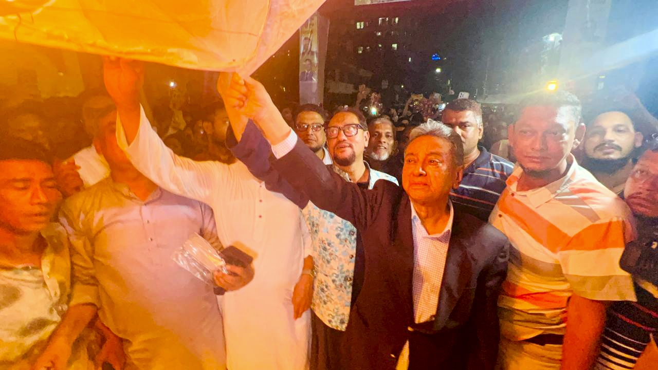 ধর্ম বর্ণ নির্বিশেষে আমরা ঐক্যবদ্ধ বললেন- আমীর খসরু মাহমুদ চৌধুরী 