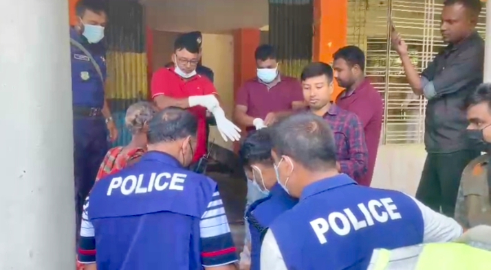 শার্শায় নিখোঁজ ভ্যানচালকের অর্ধগলিত মরদেহ উদ্ধার