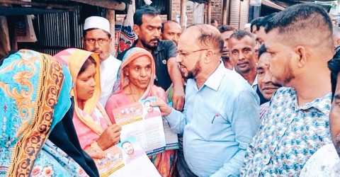 মোংলায় বিএনপির উদ্যোগে রাষ্ট্র মেরামতে ৩১ দফার লিফলেট বিতরণ