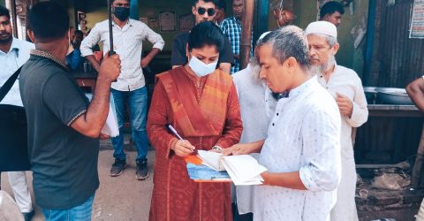 অবৈধ পার্কিং-ট্রাফিক আইন লঙ্ঘনের দায়ে ভ্রাম্যমাণ আদালতে ১০জনকে জরিমানা