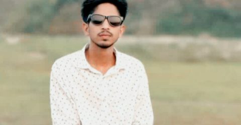 সখিপুরে দেখে নেওয়ার হুমকির পরে বাড়ির উঠানে মিললো মেহেদীর মরদেহ