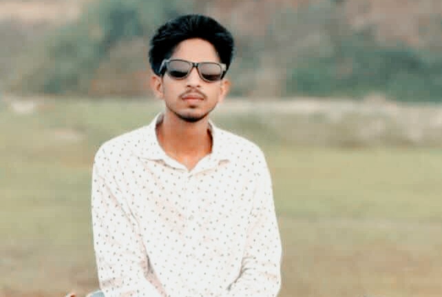 সখিপুরে দেখে নেওয়ার হুমকির পরে বাড়ির উঠানে মিললো মেহেদীর মরদেহ