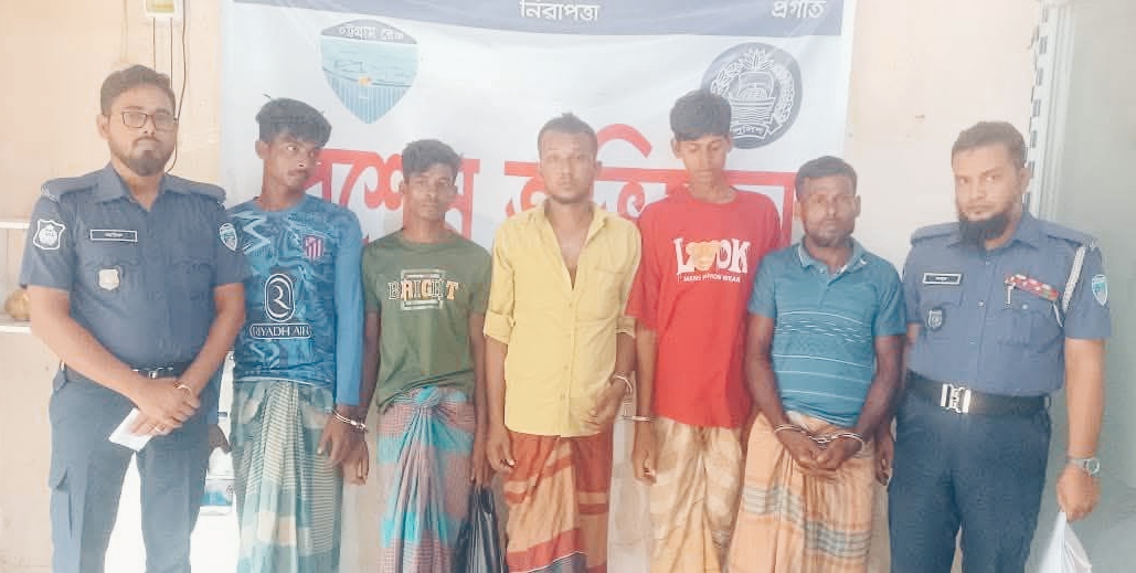 কুমিল্লায় স্বামীর সহায়তায় স্ত্রীকে আটকে রেখে সংঘবদ্ধ ধর্ষণের ঘটনায় গ্রেপ্তার- ৫