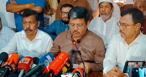 বিএনপি নেতাকে ফেইসবুকে চাঁদাবাজ বলায় ৫০কোটি টাকার মানহানি মামলা