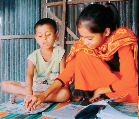 ভাঙ্গুড়ায় দুই শিশুর জীবনে নেমে এলো অন্ধকার—বাবার পর মাকেও হারালো তারা