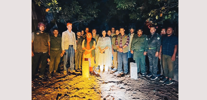 গাজীপুরে বন দখলের মহোৎসব! প্রীতি গ্রুপের রাস্তা নির্মাণে বন বিভাগের বাধা