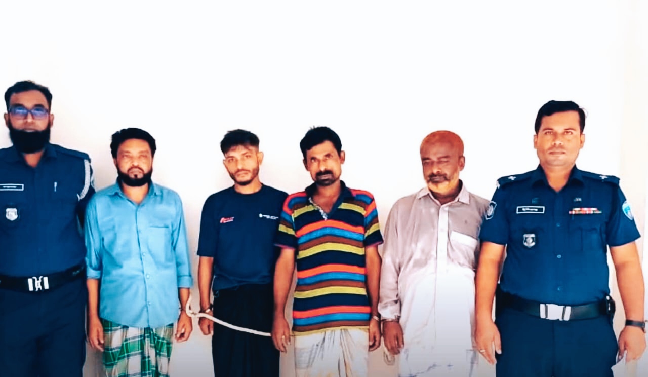 ইয়াবা কেনাবেচায় জড়িত ৪ জন আটক লক্ষ্মীপুরে