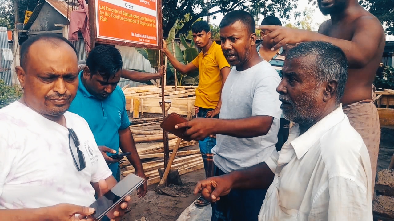 সরিষাবাড়ীতে সাংবাদিকের ওপর হামলা, ঠ্যাং কেটে ফেলার হুমকি!