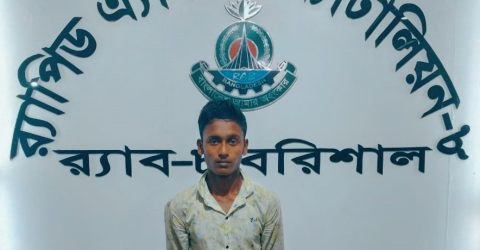 হৃদয় হত্যা রহস্য উন্মোচন: র‌্যাবের হাতে মঠবাড়িয়ার আসামি আটক