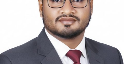 “বিজ্ঞাপনের টাকা না পেয়ে ক্ষুব্ধ সাংবাদিক, এমপি প্রার্থীর নীরবতা”