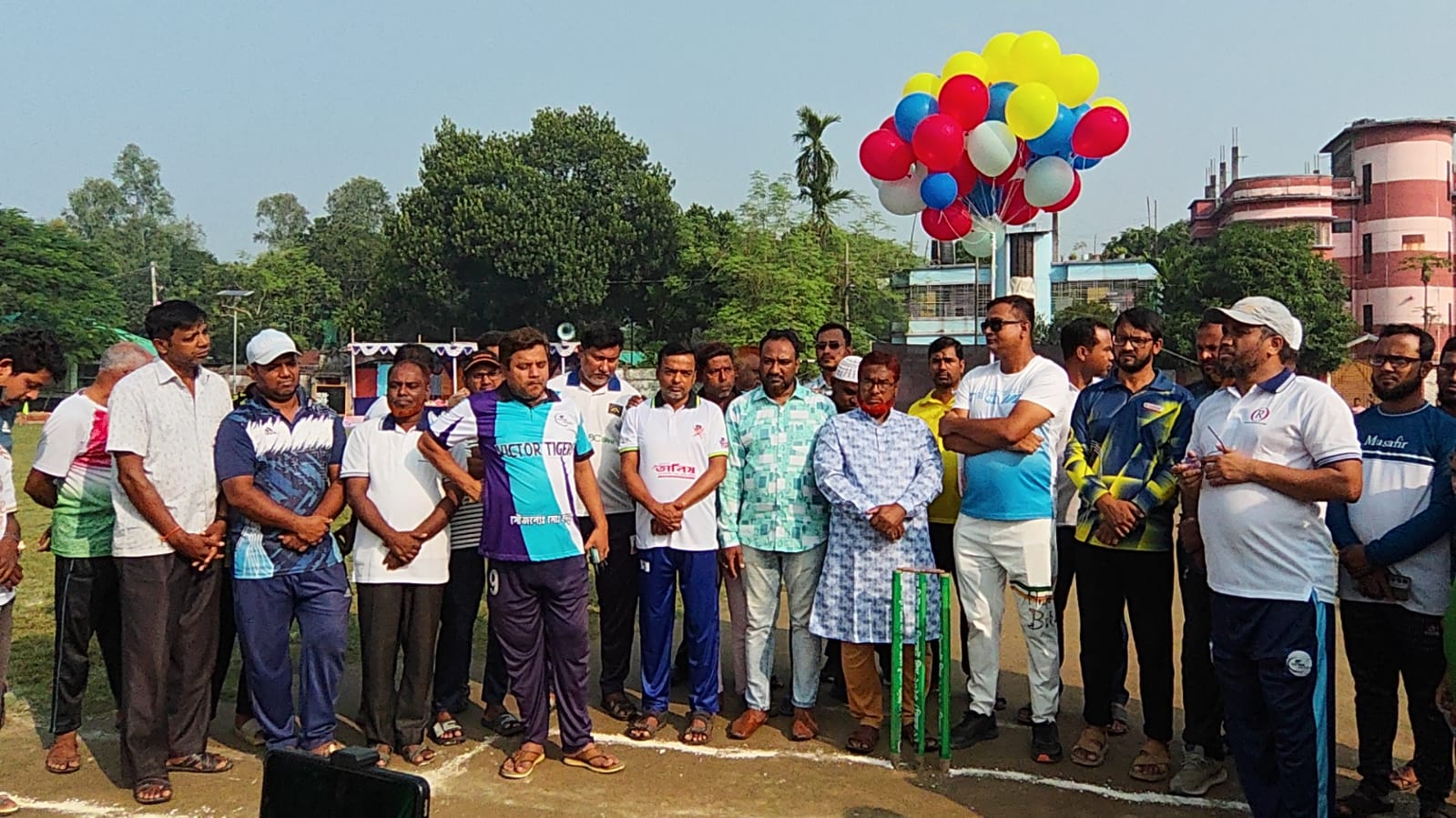 বিরামপুরে লিজেন্ড কাপ–৫: টি২০ ক্রিকেট টুর্নামেন্টের শুভ উদ্বোধন