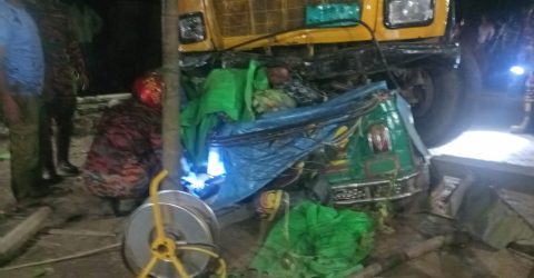 চৌদ্দগ্রামের ফেলনায় ত্রিমুখী সংঘর্ষে তিনজন নিহত