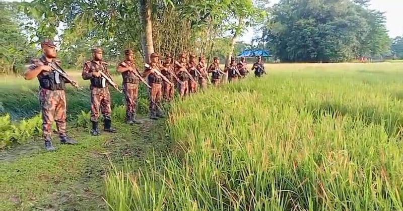 কুড়িগ্রাম সীমান্তে কঠোর নজরদারিতে বিজিবি, বিপুল পরিমাণে ভারতীয় পণ্য জব্দ