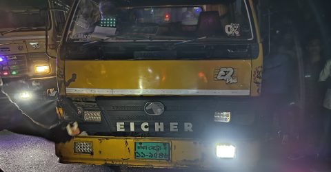 যশোরের বেনাপোল মহাসড়কে পিকআপ চাপায় ভারসাম্যহীন নারীর মৃত্যু