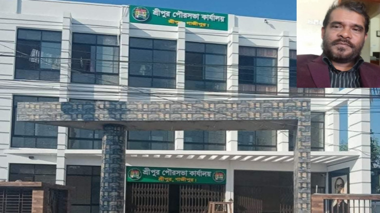 ঠেলেই বদলি হয়ে পদায়ন নিয়েছি- পৌর নির্বাহী বদরুজ্জামান