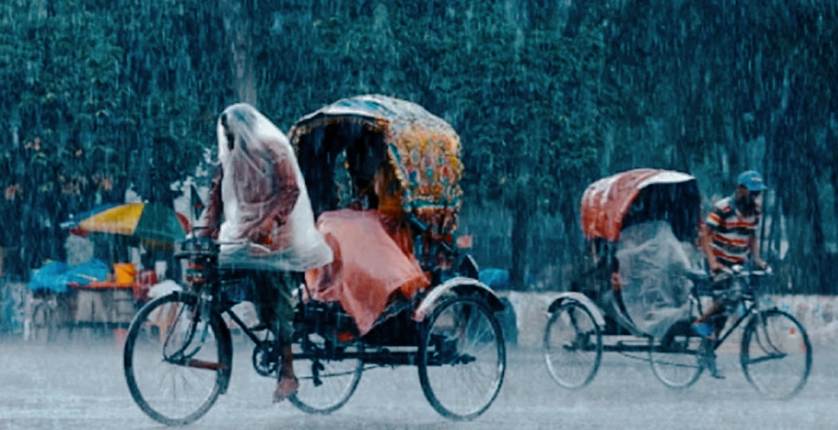 ঢাকাসহ তিন বিভাগে অতিভারী বৃষ্টির আশঙ্কা