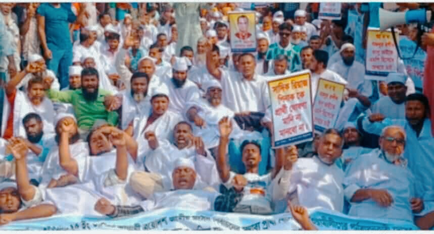 দিনাজপুরে বিএনপি’র প্রার্থীতা পরিবর্তনের দাবিতে কাফন মিছিল ‎