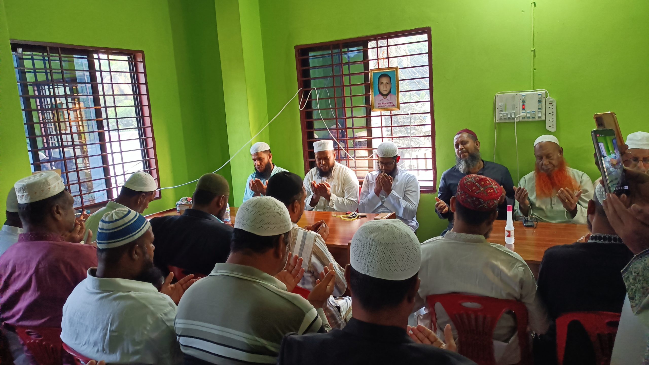 আলফাডাঙ্গায় নৌযান মাস্টার লিয়াকত হোসেনের স্মরণসভা ও দোয়া