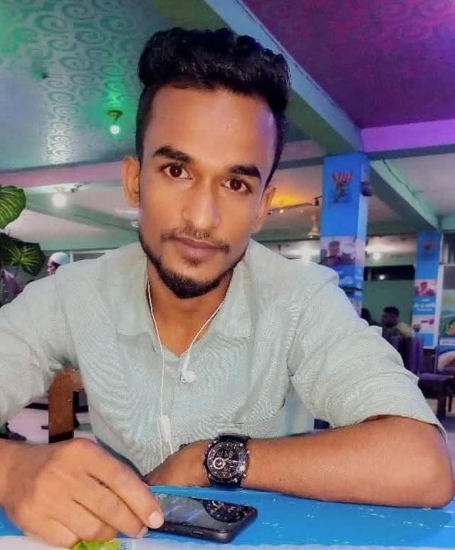 রামগঞ্জে গাছের নীচে চাপা পড়ে যুবকের মৃত্যু